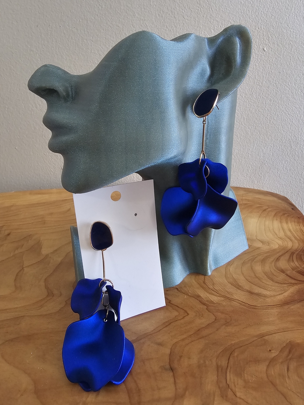 Elegant Blue Petal Drop Earrings - Picture 4 of 4